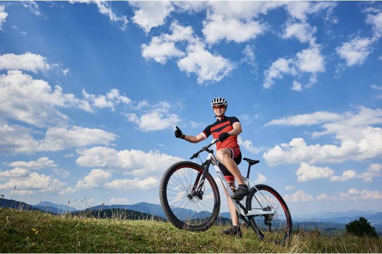 Oplev friheden med en mountainbike Oplev friheden med en mountainbike